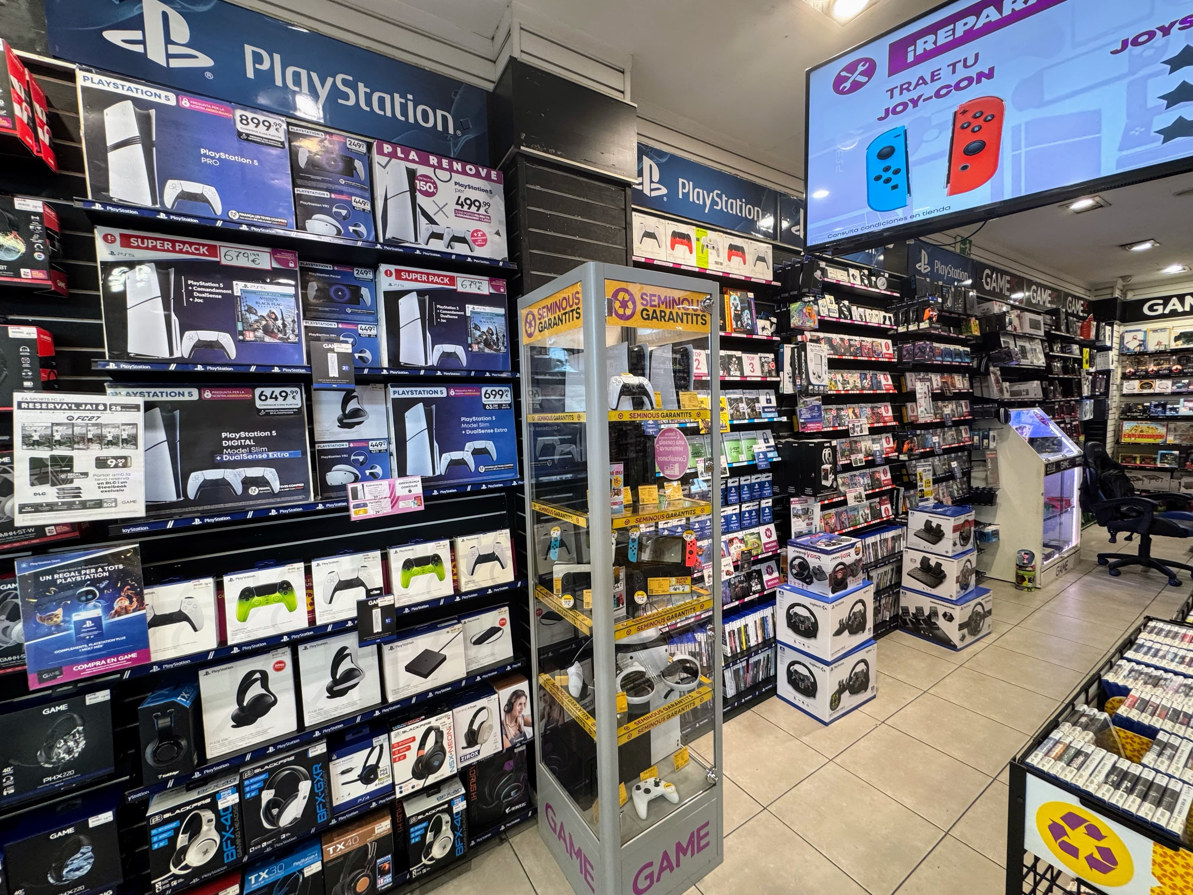 BARCELONA BADALONA MÁGIC VIDEOJUEGOS 08917 - foto 10