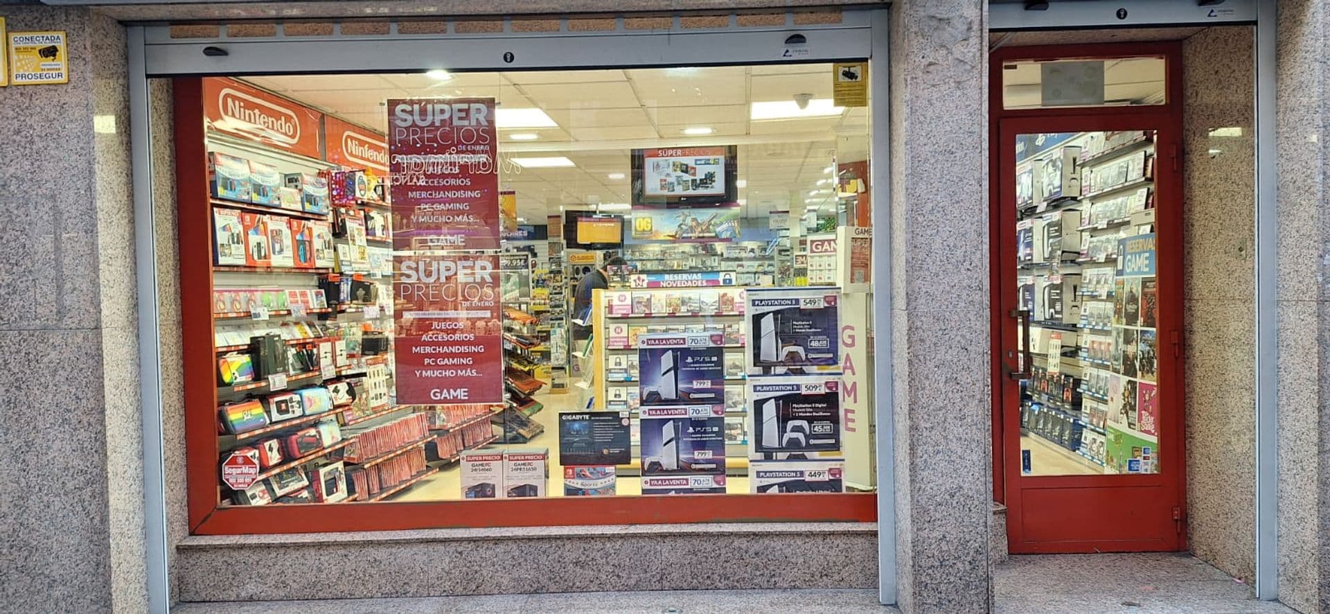 CIUDAD REAL PUERTOLLANO  VIDEOJUEGOS 13500 - foto 1