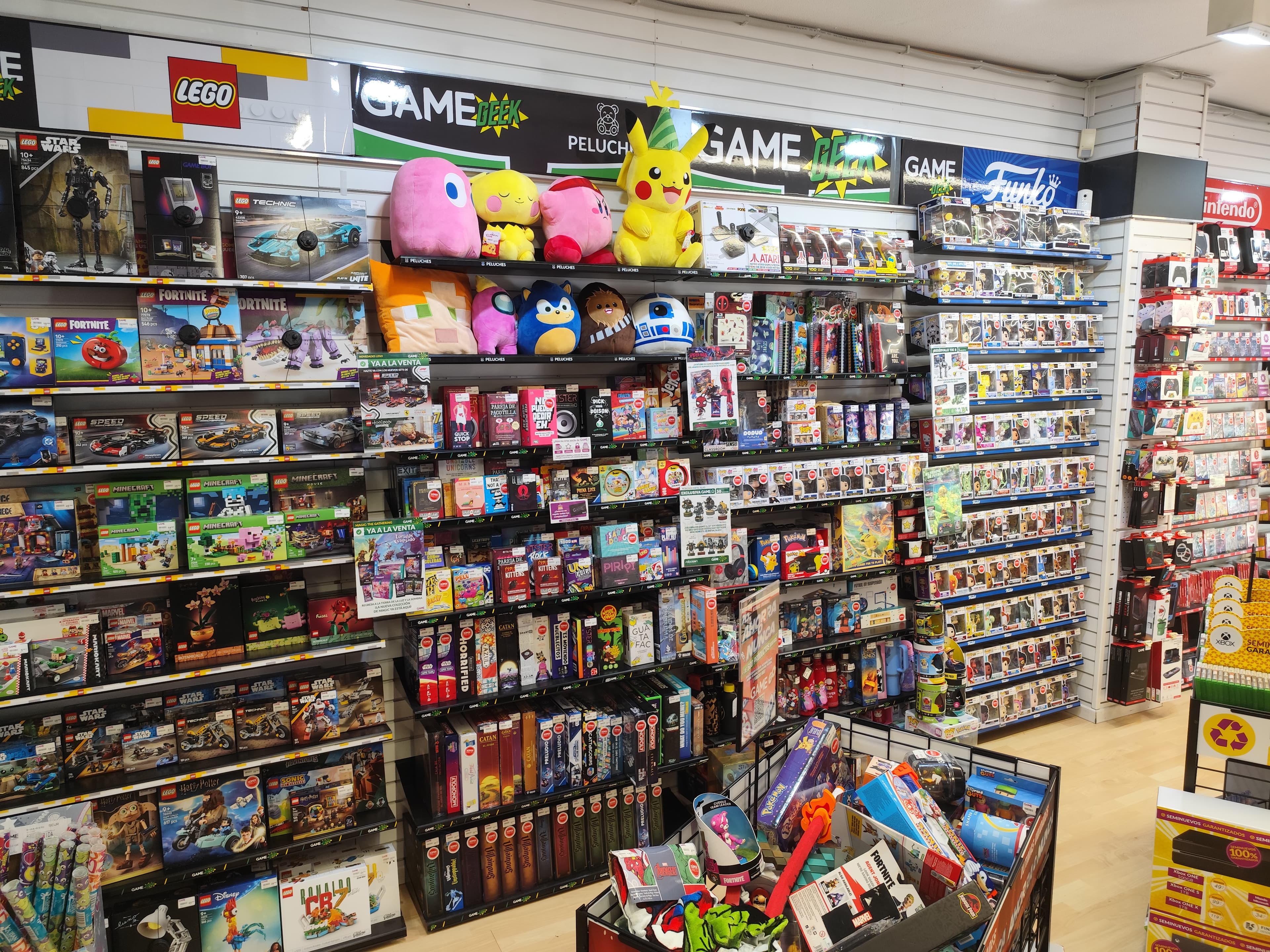 BADAJOZ ALMENDRALEJO ALMENDRALEJO VIDEOJUEGOS - foto 8