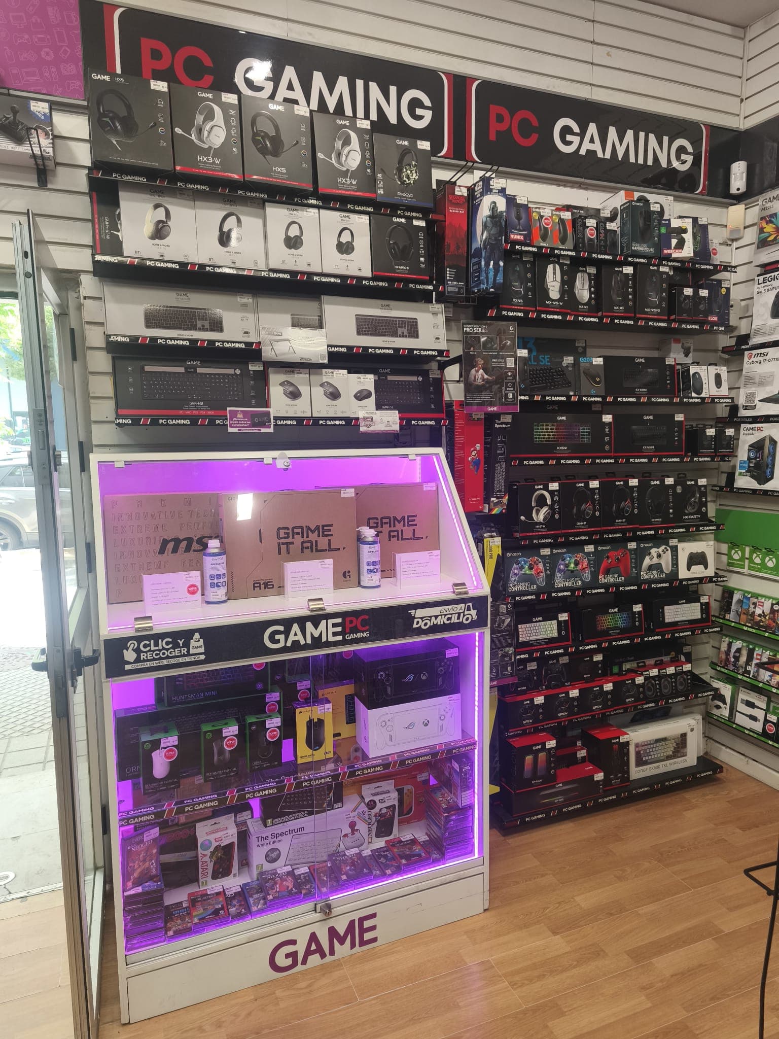 CADIZ AVENIDA ANDALUCIA VIDEOJUEGOS 11008 - foto 9