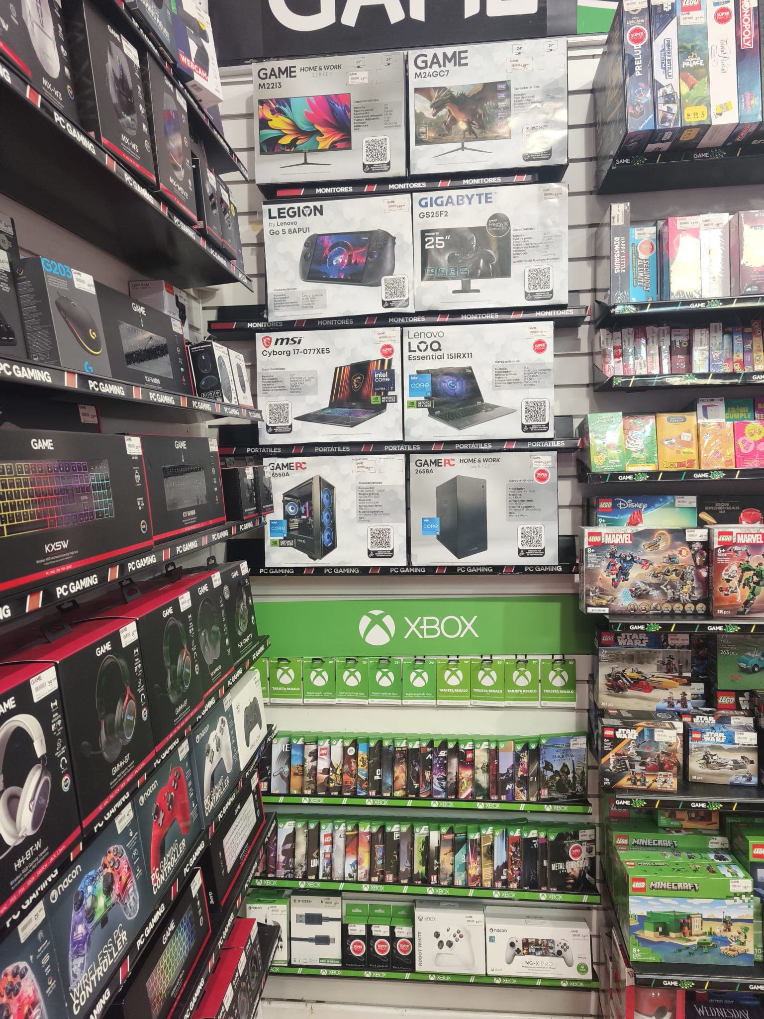 CADIZ AVENIDA ANDALUCIA VIDEOJUEGOS 11008 - foto 14