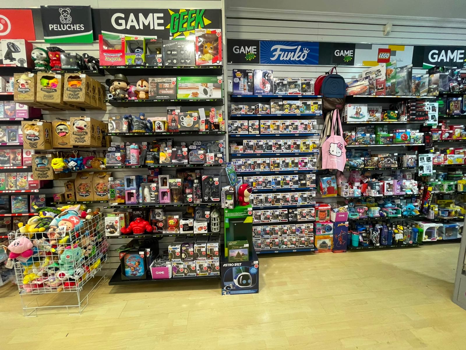 SEVILLA DOS HERMANAS DOS HERMANAS VIDEOJUEGOS - foto 4