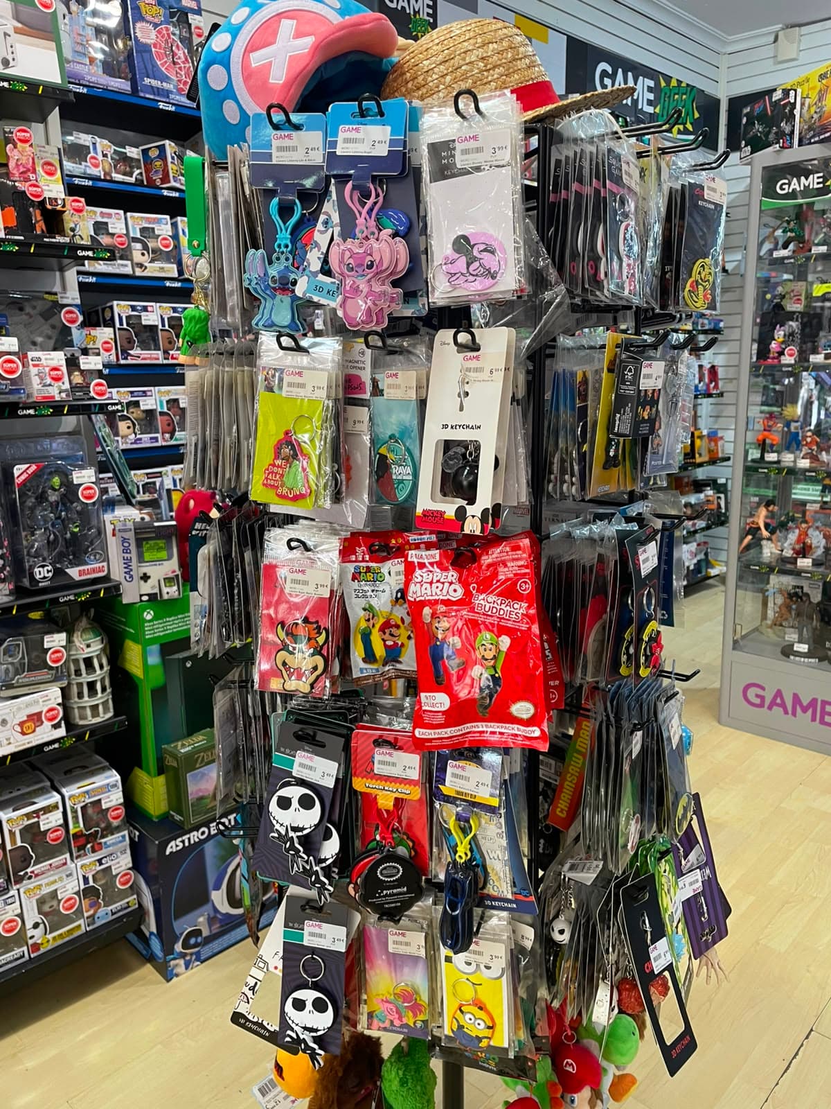 SEVILLA DOS HERMANAS DOS HERMANAS VIDEOJUEGOS - foto 6