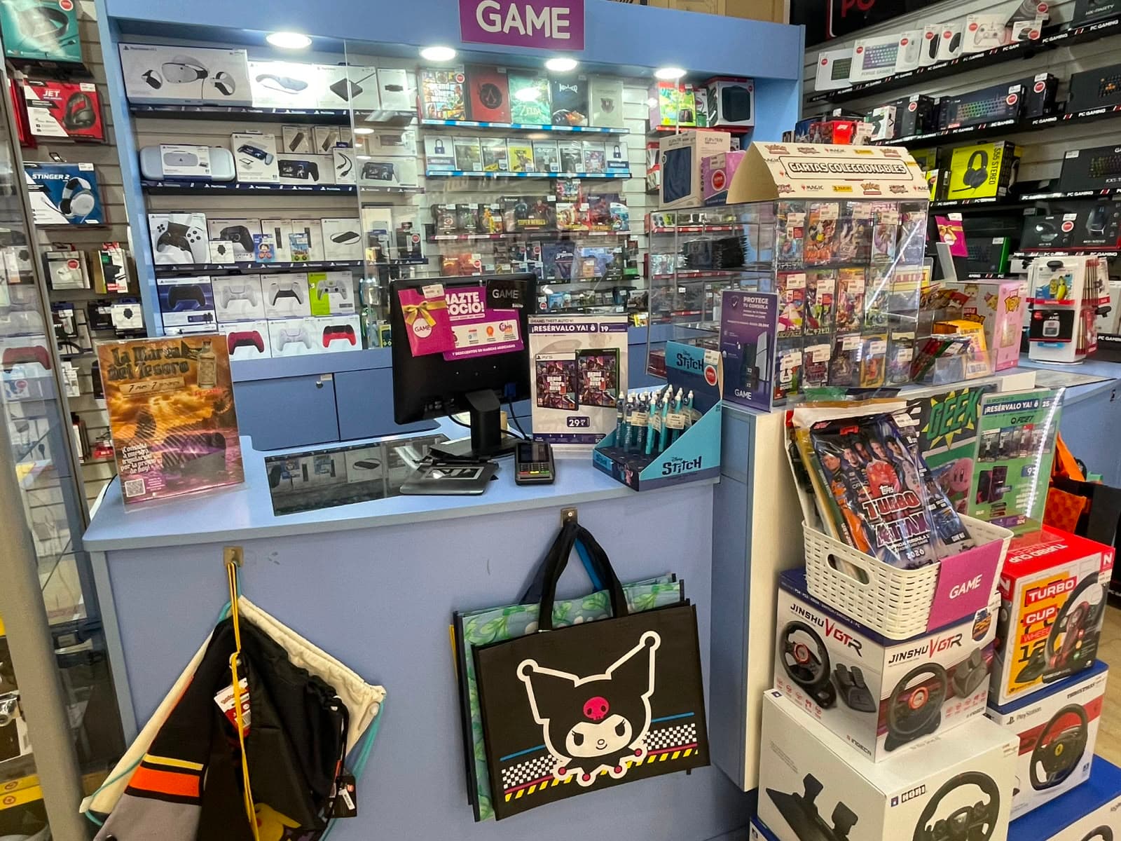SEVILLA DOS HERMANAS DOS HERMANAS VIDEOJUEGOS - foto 7