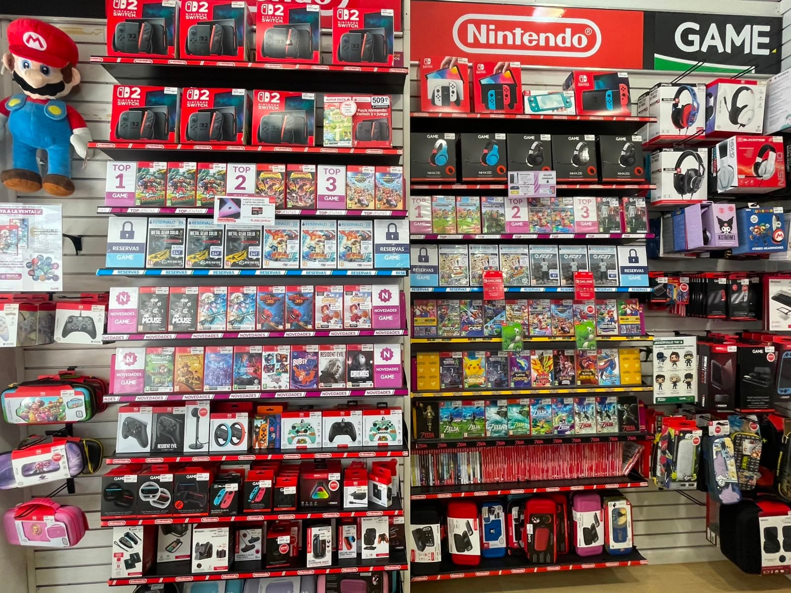 SEVILLA DOS HERMANAS DOS HERMANAS VIDEOJUEGOS - foto 8