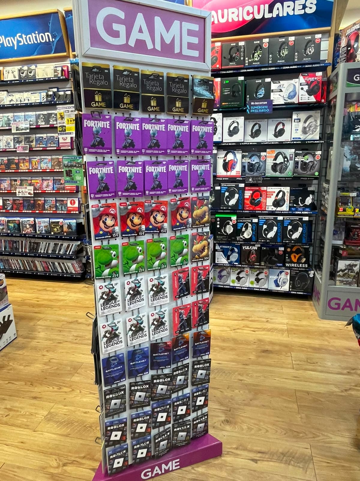 SEVILLA NERVIÓN VIDEOJUEGOS 41005 - foto 1