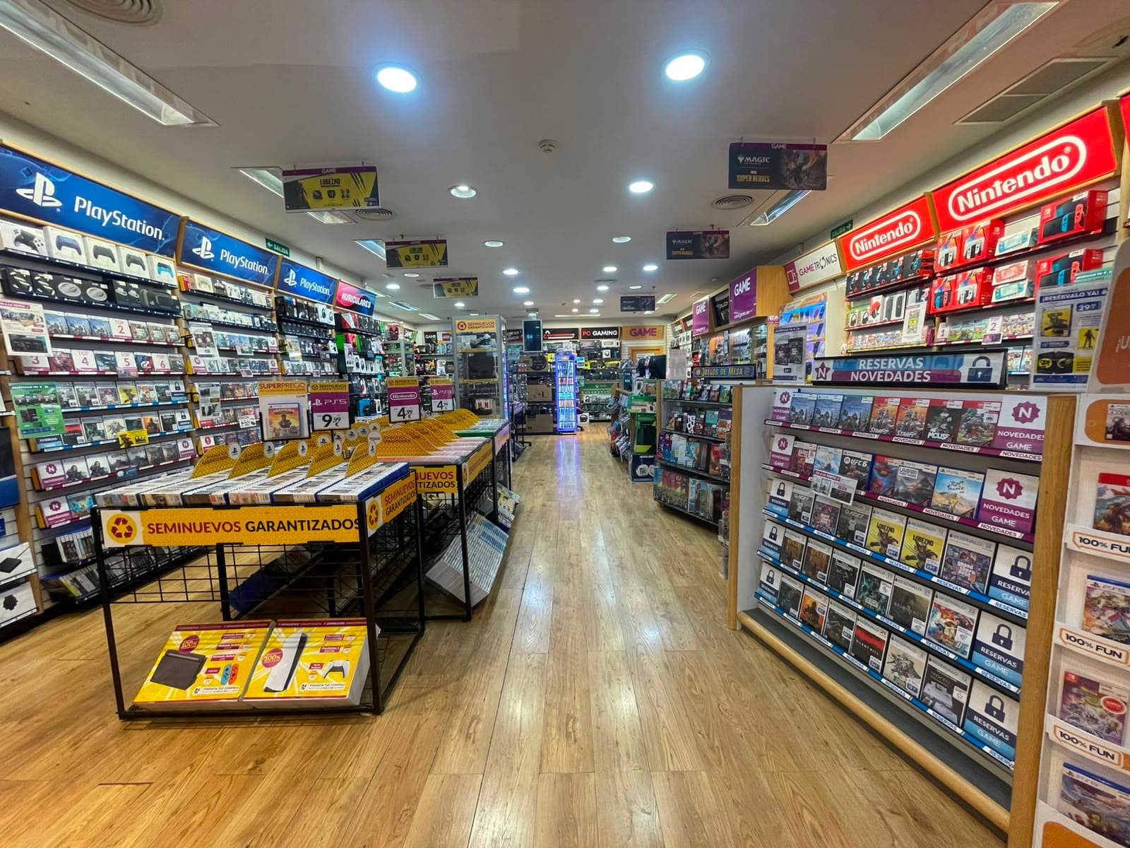 SEVILLA NERVIÓN VIDEOJUEGOS 41005 - foto 6