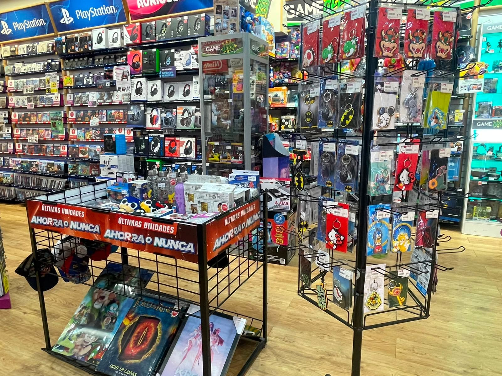 SEVILLA NERVIÓN VIDEOJUEGOS 41005 - foto 7