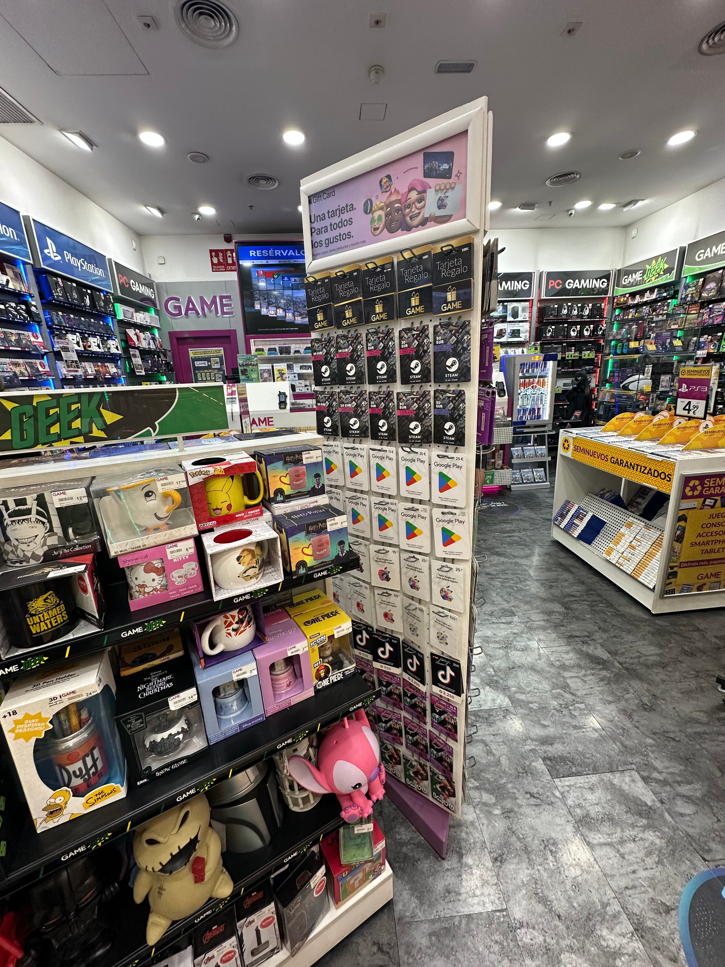 MADRID PLAZA RIO 2 VIDEOJUEGOS 28026 - foto 11