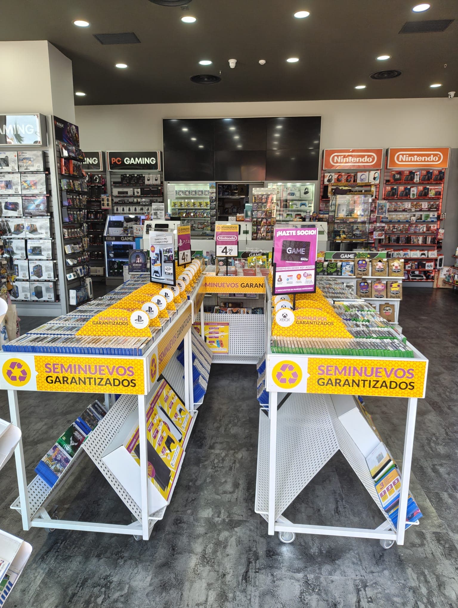 SEVILLA TORRESEVILLA VIDEOJUEGOS 4109 - foto 13